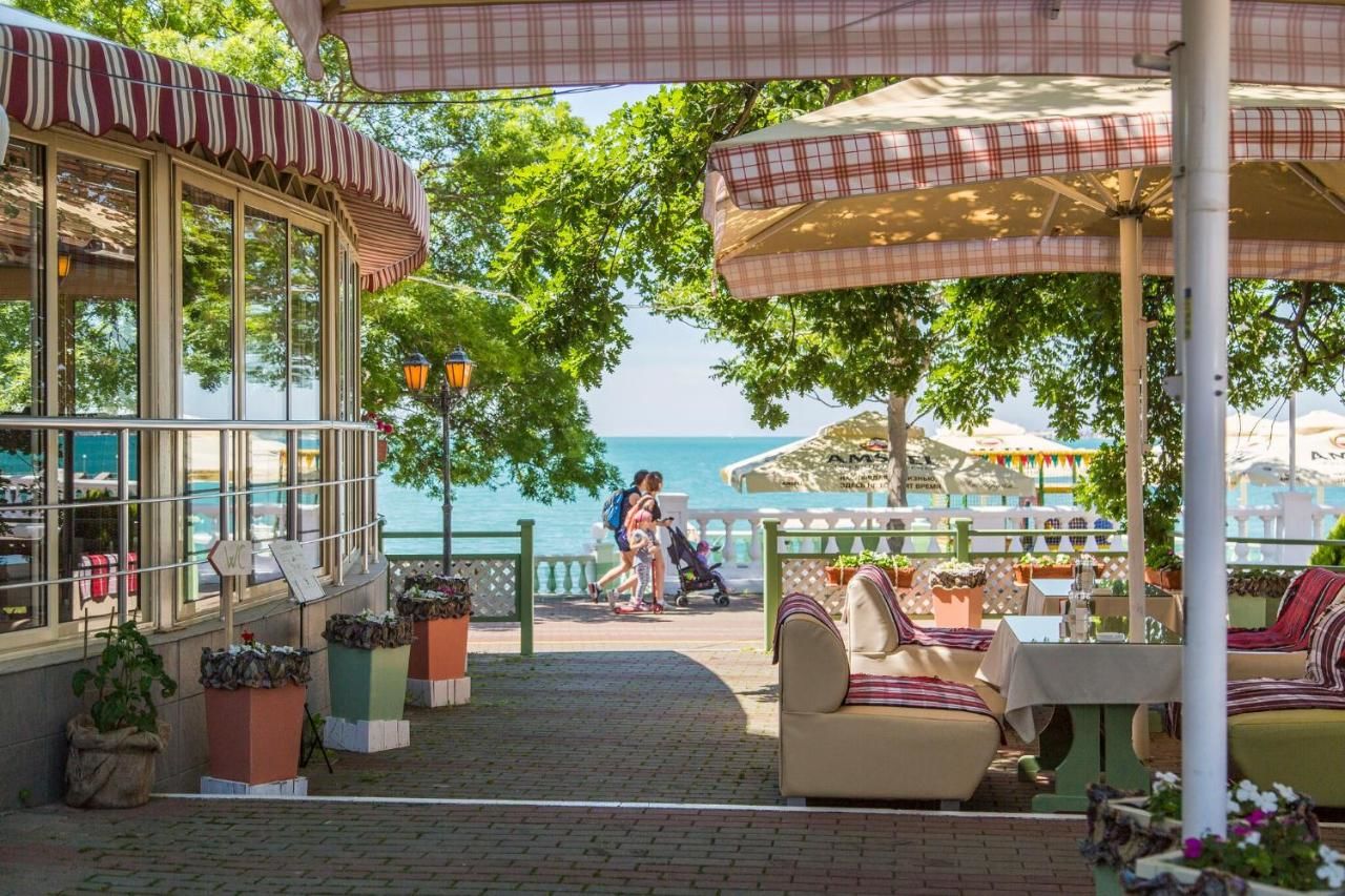 Гостиница Kompass Hotels Magnoliya Gelendzhik Геленджик-28